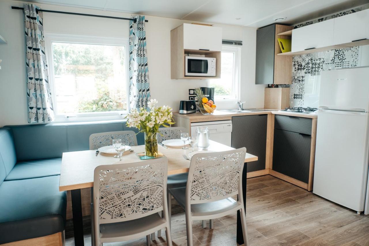 Mobil Home Xxl 4 Chambres - Camping Du Vieux Moulin Vensac Extérieur photo
